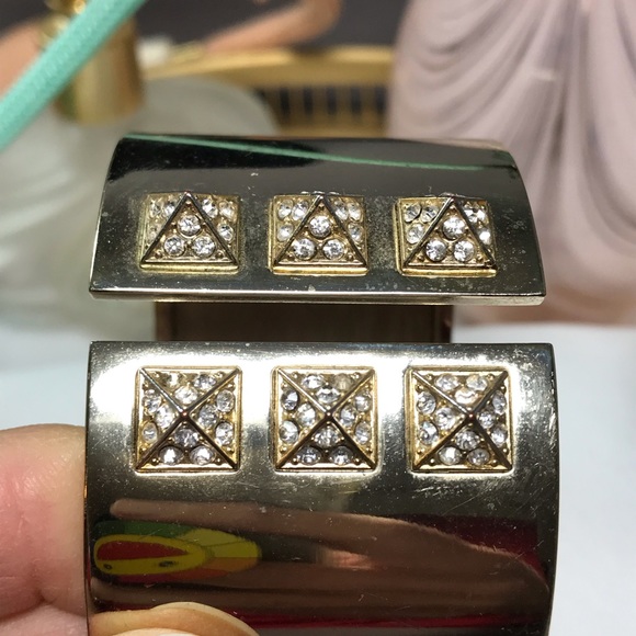 Victoria’s secret rhinestone spike wide cuff gold - Picture 2 of 8